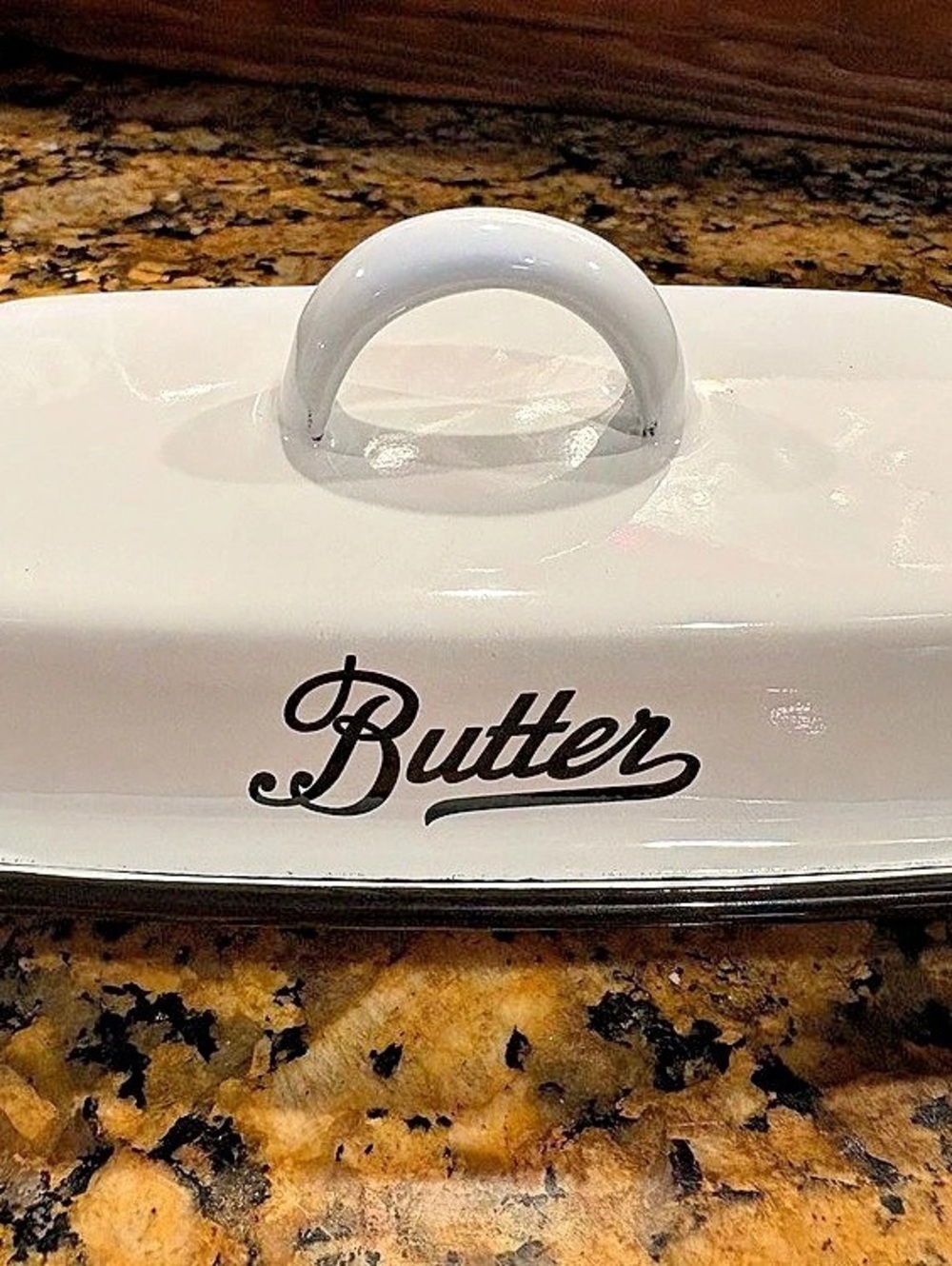 Retro Style 22Enamel Butter Dish with Lid in White & Black